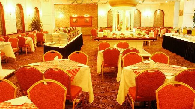 Golden Dragon Hotel Kunming Restaurant photo